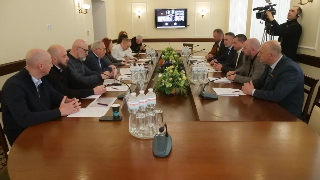 Governance of agglomeration cooperation — Kryvyi Rih district investment priority